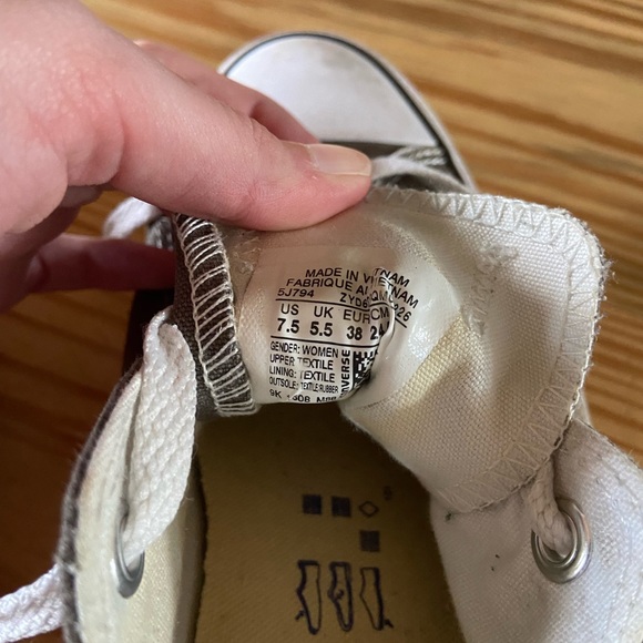 Gray Converse💗 - Picture 6 of 6